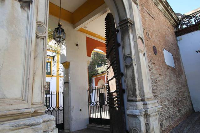 San Esteban Medio Seville Luaran gambar